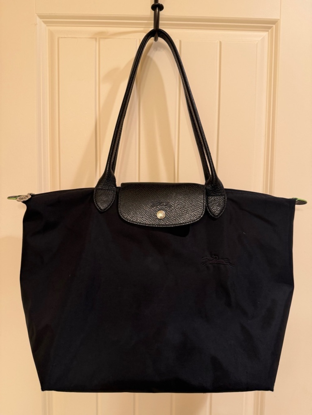 Longchamp Black Le Pliage Large Tote with flaws SEE PHOTOS